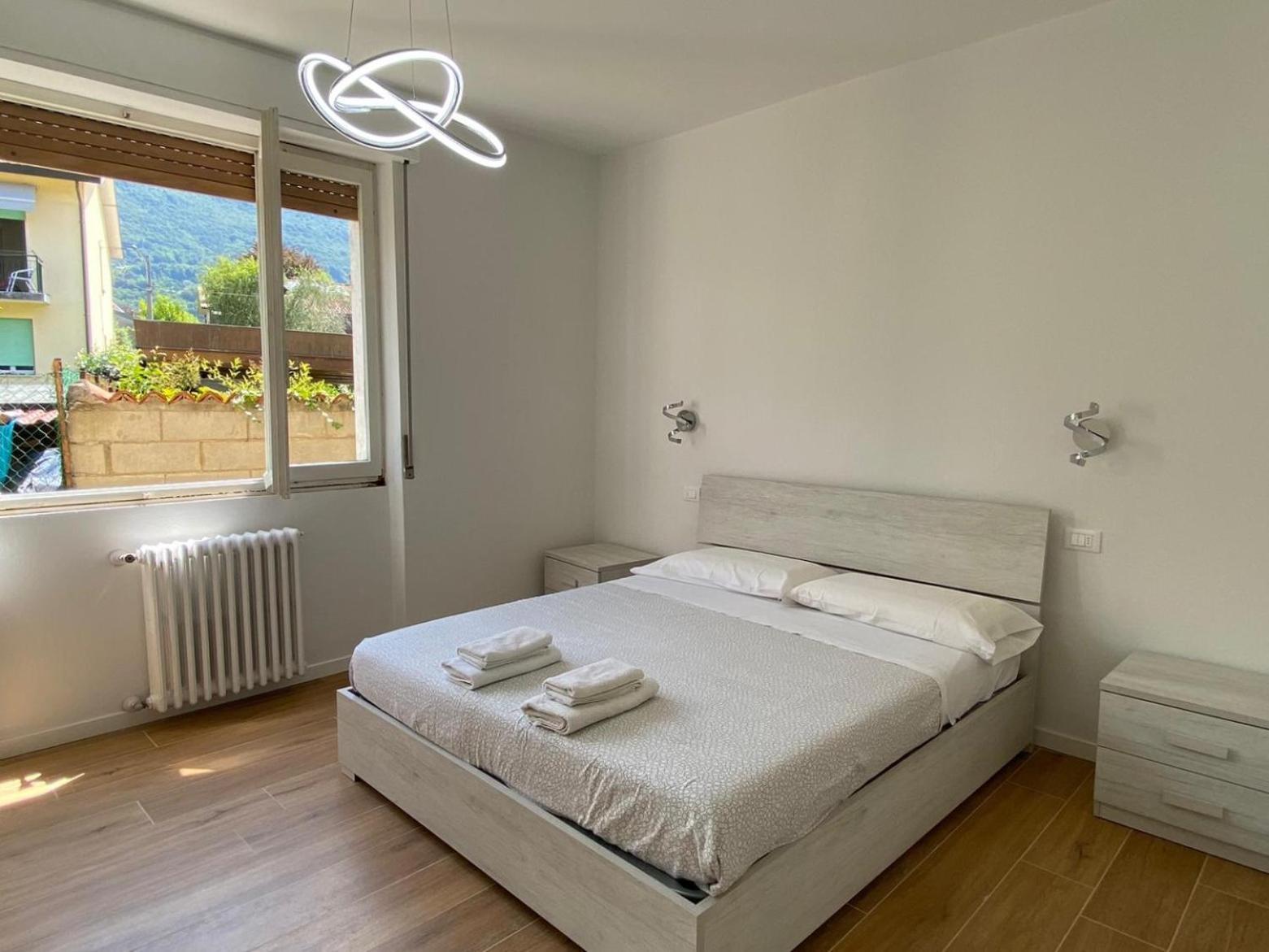 Villa The Swan - Composed By 2 Apartments Mandello del Lario Exterior foto